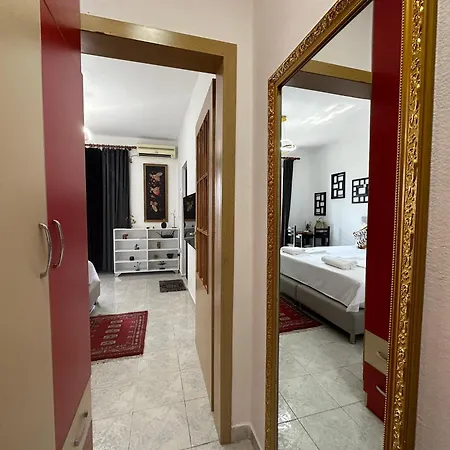Apartment Kraja's Tirana